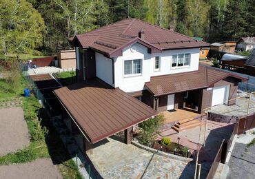 Дом в поселке Балтым с ландшафтным дизайном